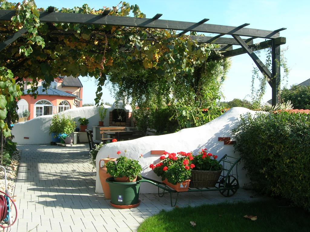 Apartamento Sekt & Wein - Walter Klein Illmitz Exterior foto