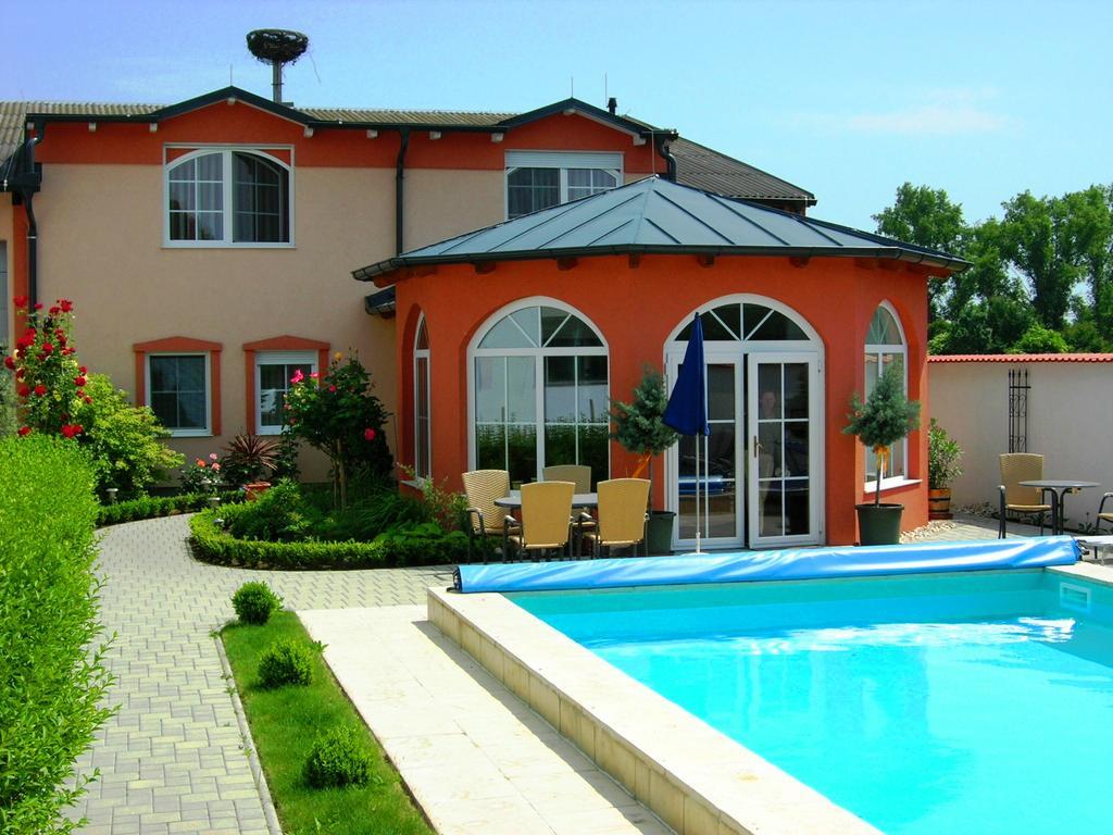 Apartamento Sekt & Wein - Walter Klein Illmitz Exterior foto